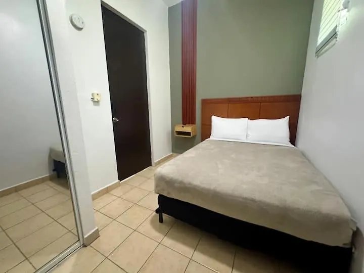 מלון דירות סן חואן R10 Guest House