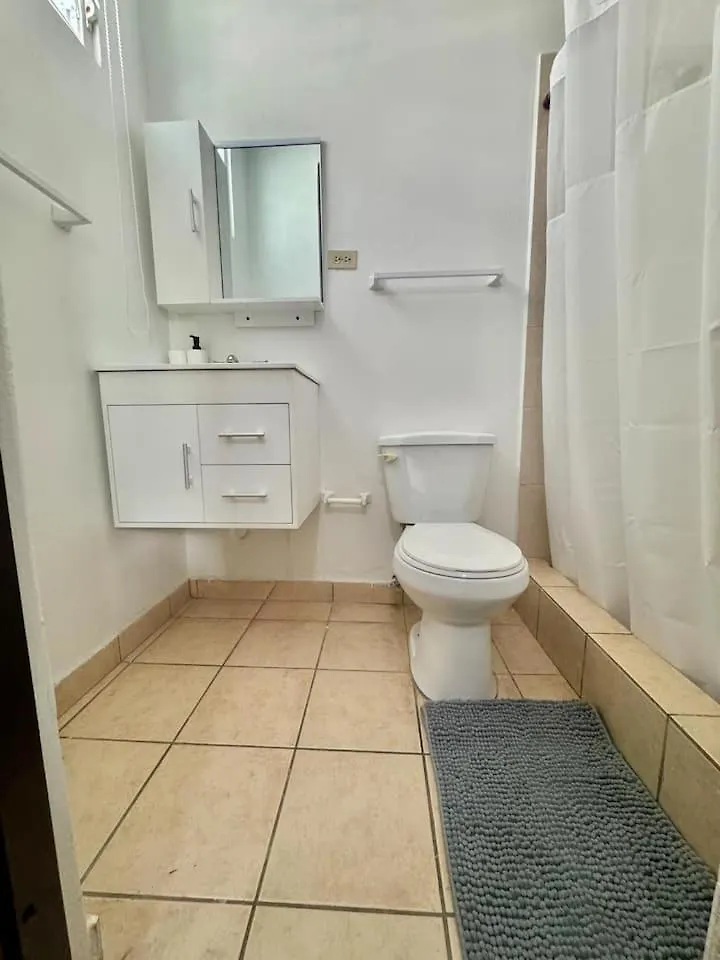 סן חואן R10 Guest House 0*, סן חואן פוארטו ריקו